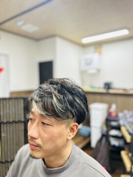 バーバー アオ(Barber AO) 【キムタク風】インナーカラー＋オンカラー