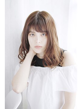 シュシュット(chouchoute) 斜めバングデザインカラーシルキーベージュグレージュカラー/172