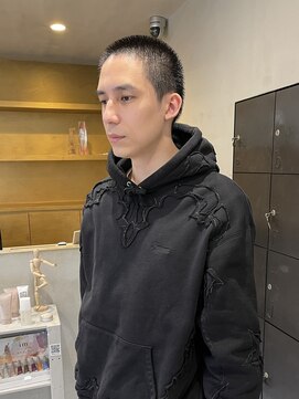 ヘアー アイス ルーチェ(HAIR ICI LUCE) オシャレボウズ 9mm 黒髪 パンク 無造作 / 井上