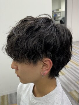 アフューズバイストゥー(Vfuse by StueW) 緩め波巻きパーマ