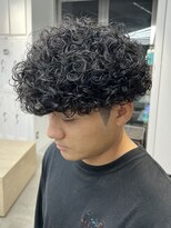 レタッチ バイ フィフス 天神大名(RETOUCH by fifth)&nbsp;プードルパーマハードスパイラルパーママッシュメンズパーマ束感