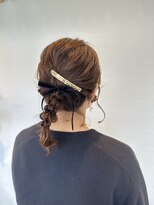 モイ(moi)&nbsp;ミニ編みおろしヘア