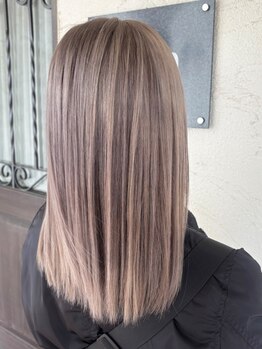 ジャム クリエイティブ ヘアデザイン(jam Creative Hair Design)の写真/≪トレンドヘア≫大人気の外国人風カラーで透明感溢れる＆お客様が理想とする髪色を再現します…☆＋