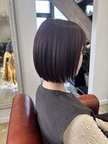 カザック(kazak)&nbsp;パツッとボブとピンクベージュブラウン