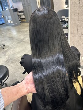 ノエ 心斎橋(Noe) ブルーブラック/髪質改善/酸性ストレート