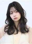 小顔◎秋の抜け感くびれロング×透明感アッシュ