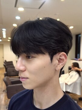 ノラキチジョウジ(NORA KICHIJOJI) シースルーマッシュダウンパーマフェザーショートカルマパーマ