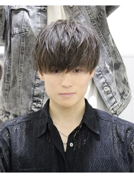 シェノン オム(CHAINON HOMME) 【Cカールパーマ】王道ラウンドマッシュ