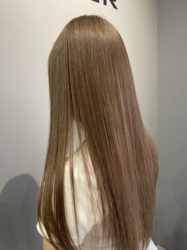 シナモンベージュ