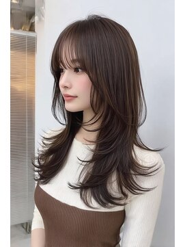 ノイエ 原宿 北参道(NoIE) バタフライカットハッシュカットマレットヘアチェリーレッド