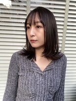 ロライマ 中目黒(roraima)&nbsp;ミディアム/レイヤー/外ハネ/上品/大人可愛い/顔周りレイヤー