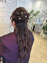 アマンナ(AMANNA) 華やかアレンジハーフアップ