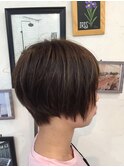 ショートスタイルにメッシュオン