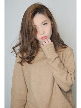 クート 東川口(ku-to) さりげなくカッコいい、芯のある女らしさを表現　 東川口　ku-to