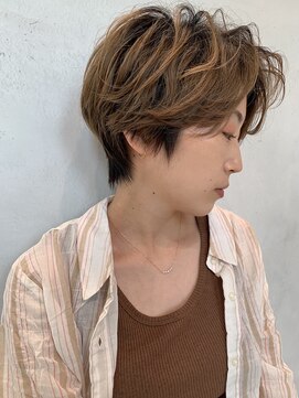 アローム(alom) フラッフィーカールショート