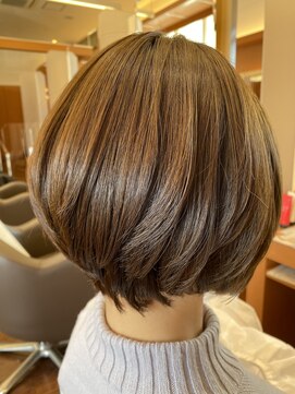 スタイル 廿日市(STYLE) レイヤーボブ