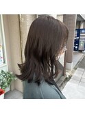 ◎セミロングのダークオリーブカラー◎
