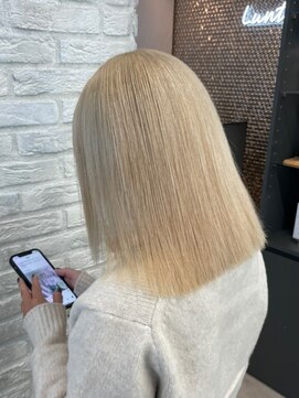 ラックスビー ウメダ 大阪梅田店(LUXBE UMEDA) 抜きっぱなしblond  / Mao