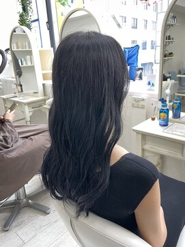 アルターシェリー(aL-ter che'rie) ブルーブラック/デザインカラー/斜めバング　新籾