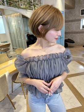 ロンド ストラーダ 心斎橋(Lond strada) ショート×ハイライト白髪ぼかし×シルキーベージュ[心斎橋]