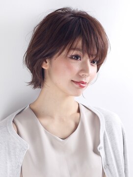 ビアンコ(BlANCO) ウルフショート(堀江)