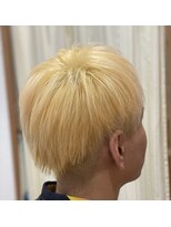 レリフィー&nbsp;ザシャンパンゴールド