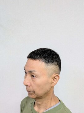 ヘアーソユーズ(HAIR SOYUZ) 男らしさに個性を足したクロプスキンフェードメンズヘアスタイル