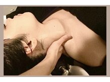 【お着替えありコース】日常を忘れる、深呼吸のスパ ／ 冷え、肩こり、体の疲れに。芯まで届く体温UP ケア