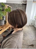 《まとまり欲しい方必見！大人のショートボブ》江幡彩音