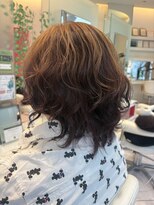 サロンドユーウ ガール(SALON DE YOW GARE) アンブレラカラー×くびれウルフヘア