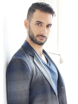 ワースホワイル(WORTH WHILE) ジェルグリースで簡単 刈り上げショート