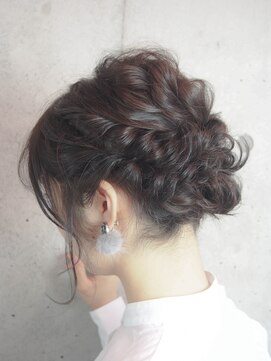 ナルム(naluM) ボブでも出来るロープ編みアップスタイル♪