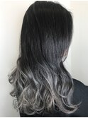 ホワイトグレイ×グラデーション×ハイトーン