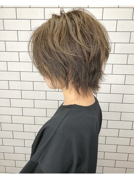 ルーナヘアー(LUNA hair) 『京都ルーナ』ショート×マッシュ×ウルフ×スモーキーベージュ