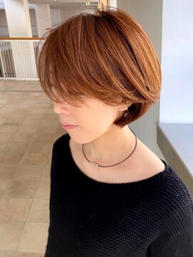 ビュートリアム 梅田(BEAUTRIUM) 大阪/梅田/大人ショート/　透け感のある大人美人ショート