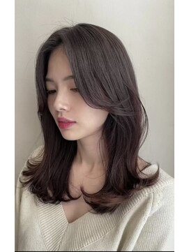 コア 梅田(Core) 髪質改善 艶髪 愛され 韓国風 前髪カット 小顔　梅田