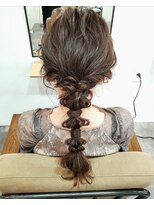 リベットイースト(Libett east)&nbsp;編みおろしヘアセット