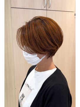 アッシュ 日吉店(Ash) 丸みハンサムショート