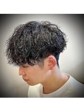 リフト(Lift) カット＋ツイストスパイラルパーマ