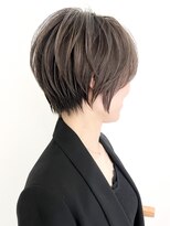 ハイライトバレイヤージュダブルカラーショートカット30代40代