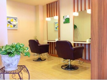 ヘアーサロン エクラ(hair salon e'clat)の写真/日々の忙しさや環境ストレスなどを忘れられる、落ち着きとくつろぎのサロン。心身共に癒されに来ませんか？
