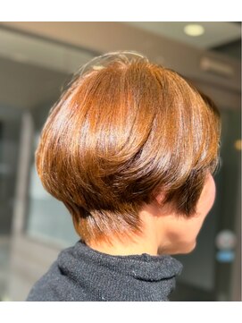 マットイエロー