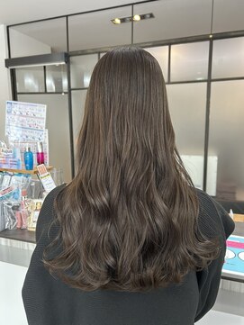 ノーム バイ アウラ(norm. by aura) くすみベージュ 透明感カラー