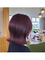 デジー(desir)&nbsp;外ハネミディアム×ボルドーピンクツヤカラー
