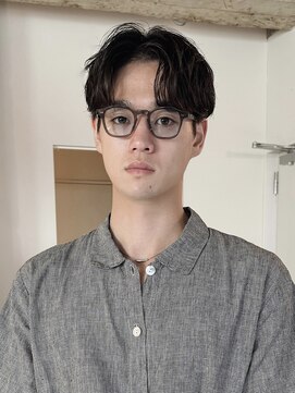 トッド(tod) ニュアンスパーマ マッシュ センターパート フェザーショート