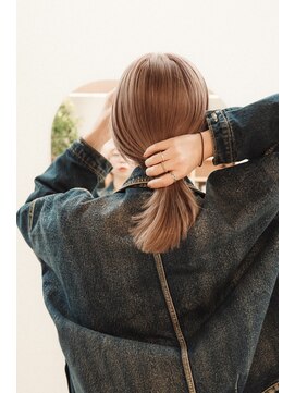 ルーカス(LUCAS) ピンクベージュ