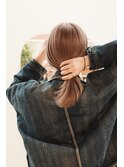 ピンクベージュ