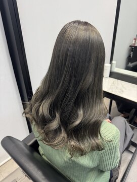 パヌポン(PANUPON) ケアブリーチダブルカラーハイライトミルクティーバレイヤージュ