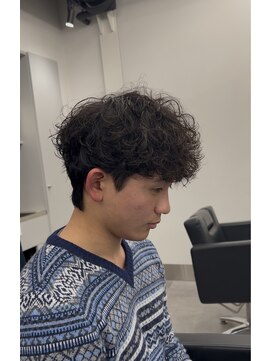 ノイセル 心斎橋(Noisyle) MEN’S HAIR/波巻きツイストスパイラル/リバースセンターパートS