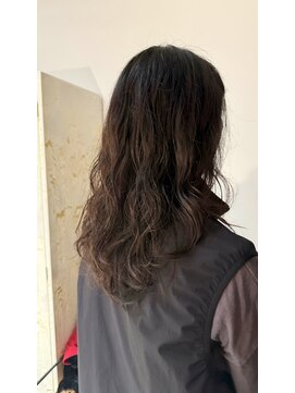 アイデザイン(I design) 大きめカールのウェーブ風パーマ